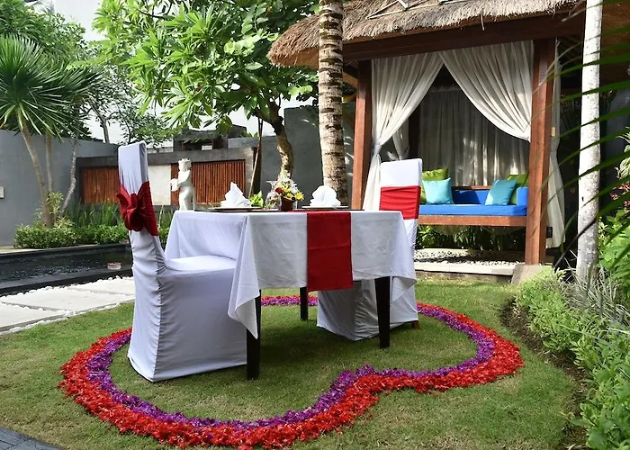 Bali Baliku Private Pool Hotel 4*