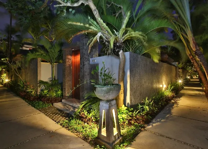 Hotel Bali Baliku Private Pool 4*
