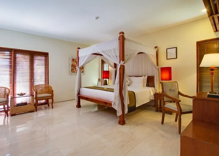 Bali Baliku Private Pool Hotel 4*