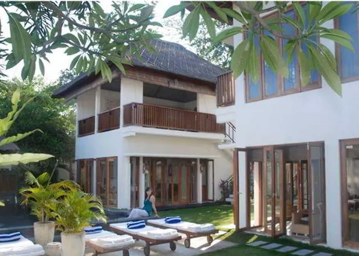 Hotel Bali Baliku Private Pool 4*